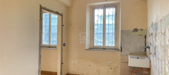 8-Zimmer Haus in Corana, Italy, Nr. 237000 13