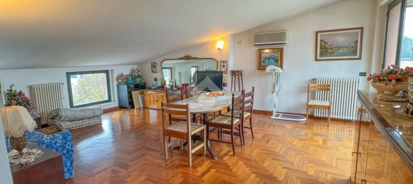 3 rooms Apartment in Parma, Italy No. 79368 13