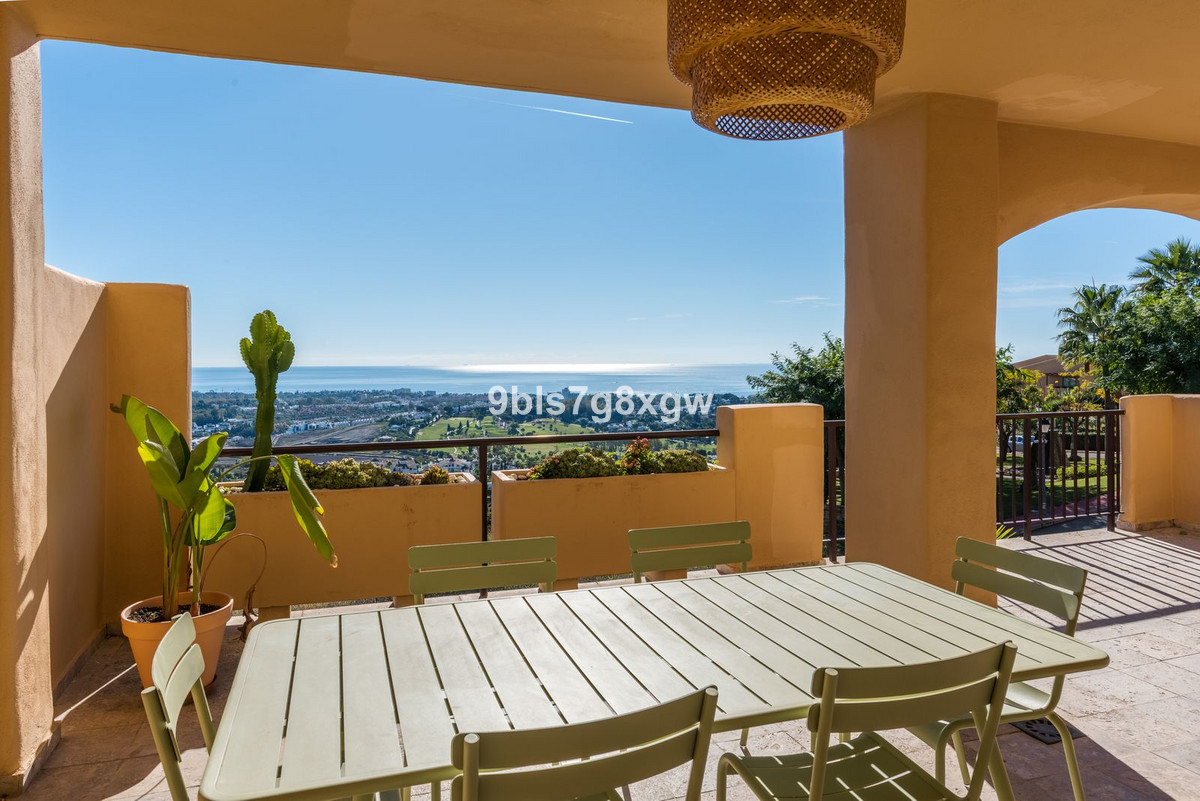 Apartamento de 2 dormitorios en Benahavís, Spain No. 244712