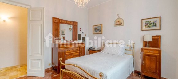 2 Schlafzimmer Wohnung in Genoa, Italy, Nr. 133944 19