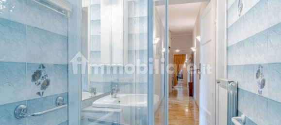 2 Schlafzimmer Wohnung in Genoa, Italy, Nr. 133944 28