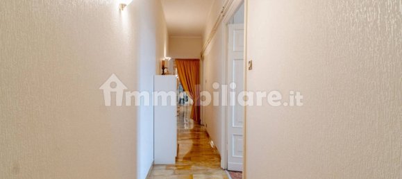 2 Schlafzimmer Wohnung in Genoa, Italy, Nr. 133944 14