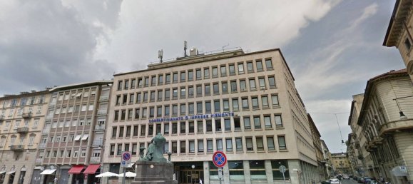 Propiedad comercial de 5 habitaciónes en Turin, Italy No. 91205 17