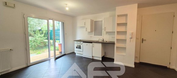 1 bedroom Apartment in Chatou, France No. 178377 3