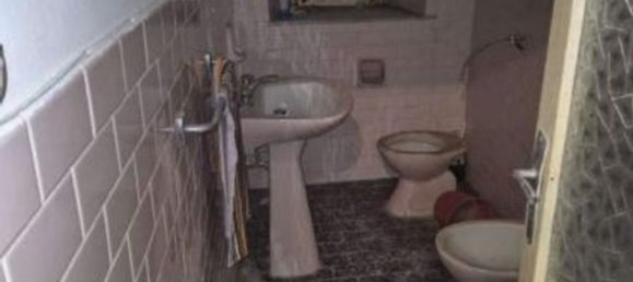 Дом с 7 комнатами в Сант Анджело ди Броло, Италия № 43126 11