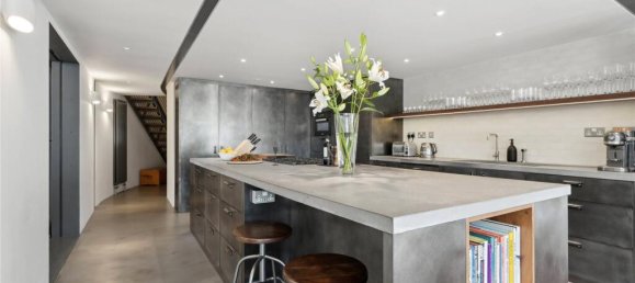 4 bedrooms Office in London, United Kingdom No. 5262 15