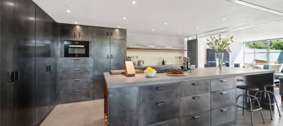 4 bedrooms Office in London, United Kingdom No. 5262 14