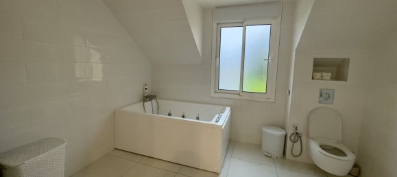 3 chambres Maison à Vernouillet, France No. 152313 6