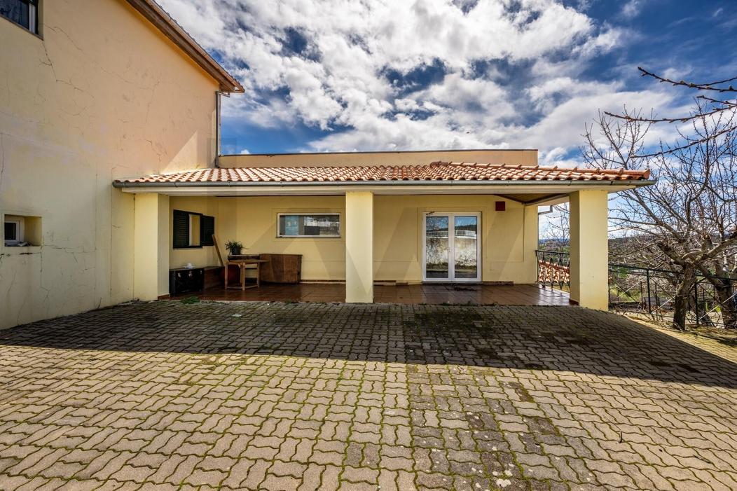 5 bedrooms House in Braganca, Portugal No. 190265