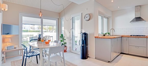 3 bedrooms Villa in Quarteira, Portugal No. 93139 3