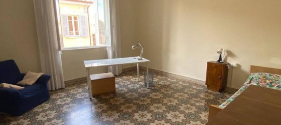 4 rooms Apartment in Pisa, Italy No. 164358 8