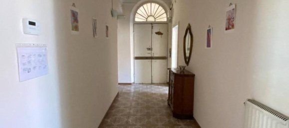 4 rooms Apartment in Pisa, Italy No. 164358 11