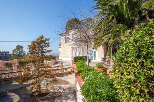 5 bedrooms Apartment in Ciutat Vella, Spain No. 173979