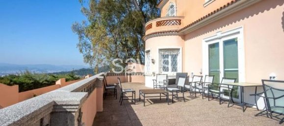 5 bedrooms Apartment in Ciutat Vella, Spain No. 173979 2