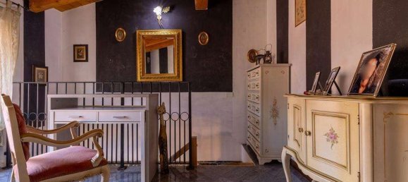 8 rooms House in Gravedona ed Uniti, Italy No. 59006 21