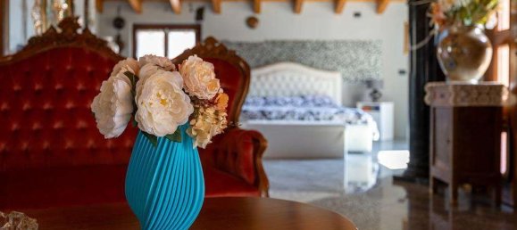 8 rooms House in Gravedona ed Uniti, Italy No. 59006 16