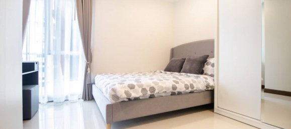 Кондоминиум  с 1 спальней в Хуа Хин, Таиланд № 20360 10