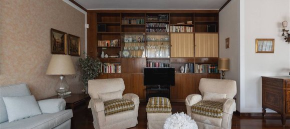 Apartamento T5 em Milan, Italy N.º 332109 3