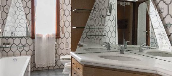 Apartamento T5 em Milan, Italy N.º 332109 16