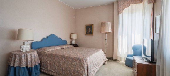 Apartamento T5 em Milan, Italy N.º 332109 14