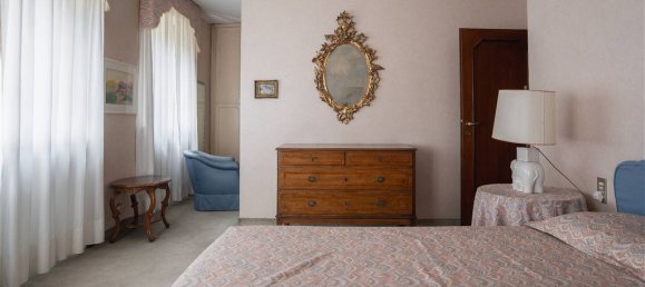 Apartamento T5 em Milan, Italy N.º 332109 15