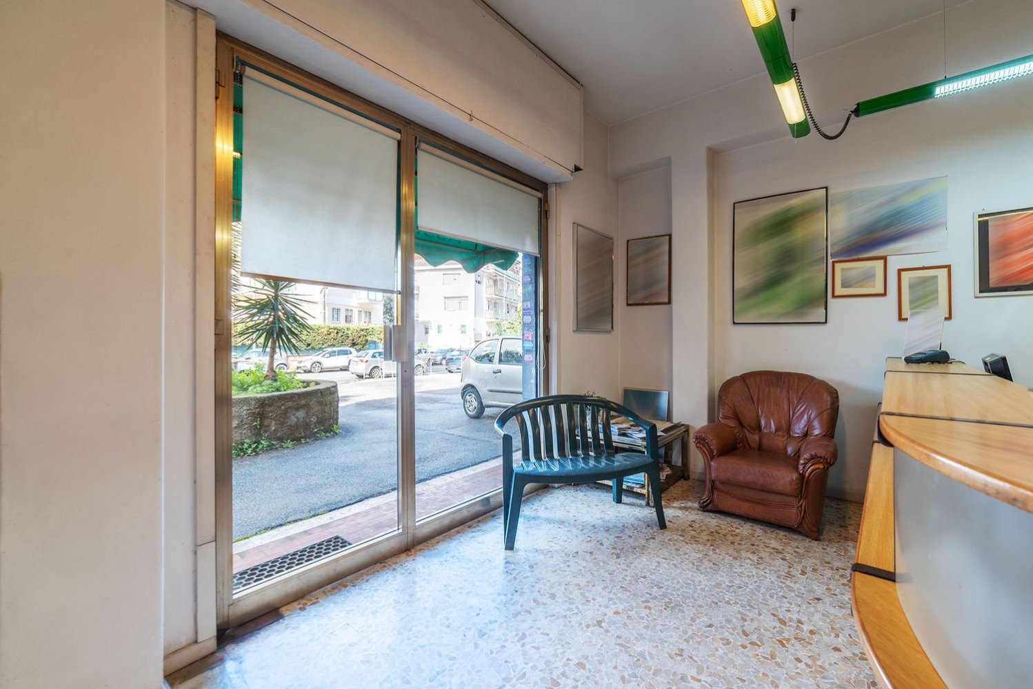 Квартира с 2 комнатами в Рим, Италия № 10643