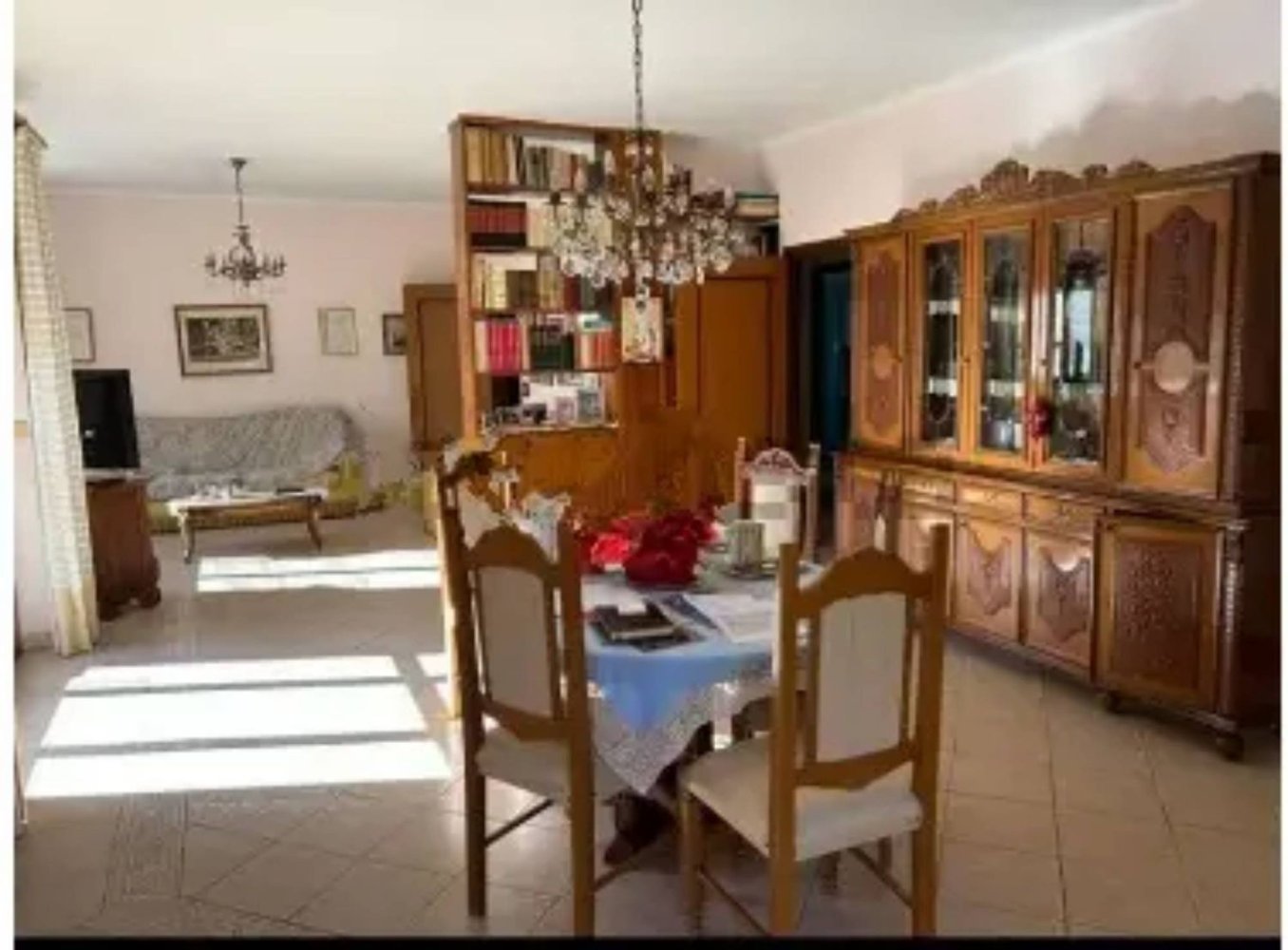 4غرفة شقة في Rome, Italy رقم 173510