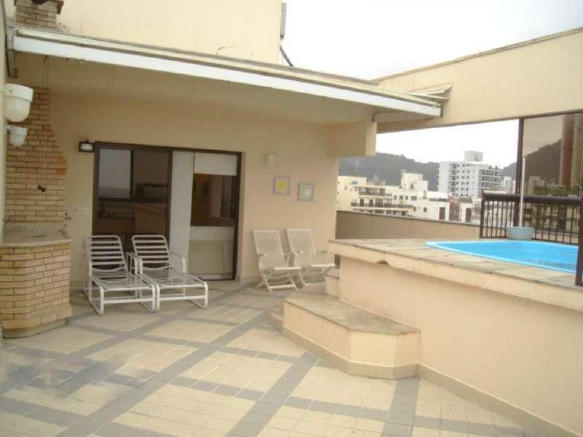 Casa de 3 dormitorios en Sao Paulo, Brazil No. 442567