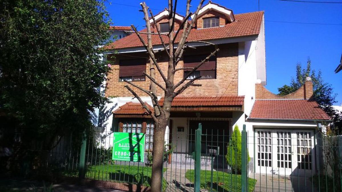 3 bedrooms House in San Isidro, Argentina No. 9099