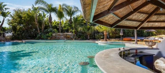 6 bedrooms Villa in Loule, Portugal No. 108711 2