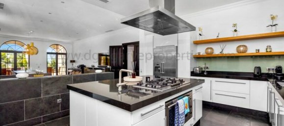 6 bedrooms Villa in Loule, Portugal No. 108711 10