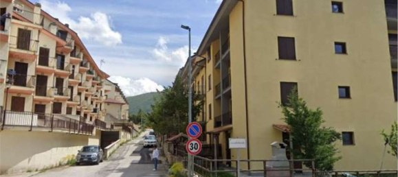 2-Zimmer Wohnung in Lucoli, Italy, Nr. 271715 5