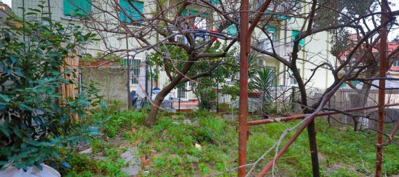 Apartamento de 2 habitaciónes en Genoa, Italy No. 166870 10