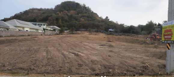  Commercial property in Hua Hin, Thailand No. 24244 4