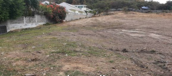  Commercial property in Hua Hin, Thailand No. 24244 5