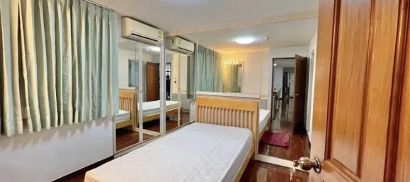 4 bedrooms Condo in Watthana, Thailand No. 72077 7