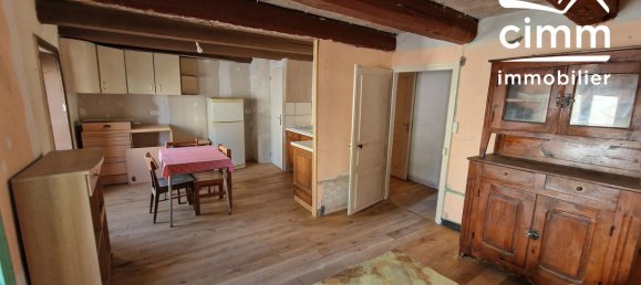 Casa de 3 dormitorios en Puy-de-Dome, France No. 325630 6