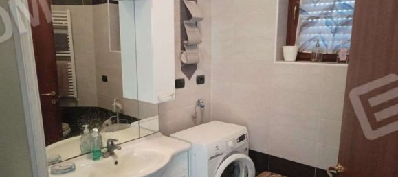 Apartamento de 3 divisões em Legnano, Italy N.º 305221 5