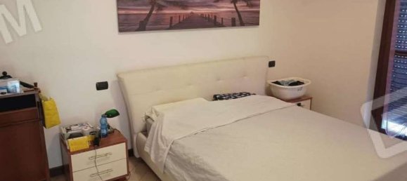 Apartamento de 3 divisões em Legnano, Italy N.º 305221 7