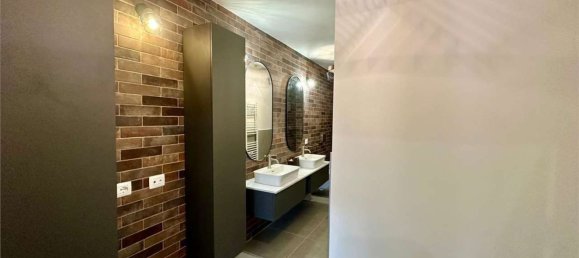 4 rooms Apartment in Piacenza, Italy No. 283434 15