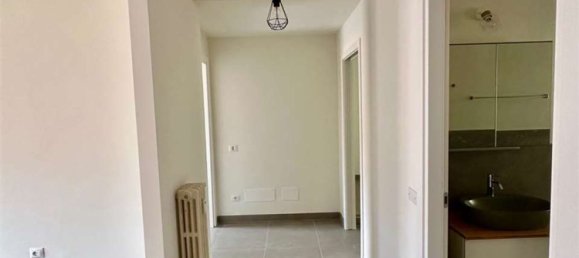 4 rooms Apartment in Piacenza, Italy No. 283434 9