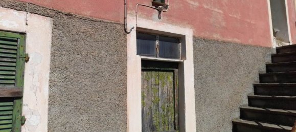 6 rooms House in Savona, Italy No. 13093 6