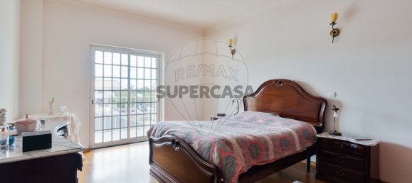 3 bedrooms Commercial property in Setubal, Portugal No. 161687 12