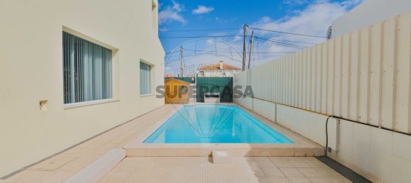 3 bedrooms Commercial property in Setubal, Portugal No. 161687 4