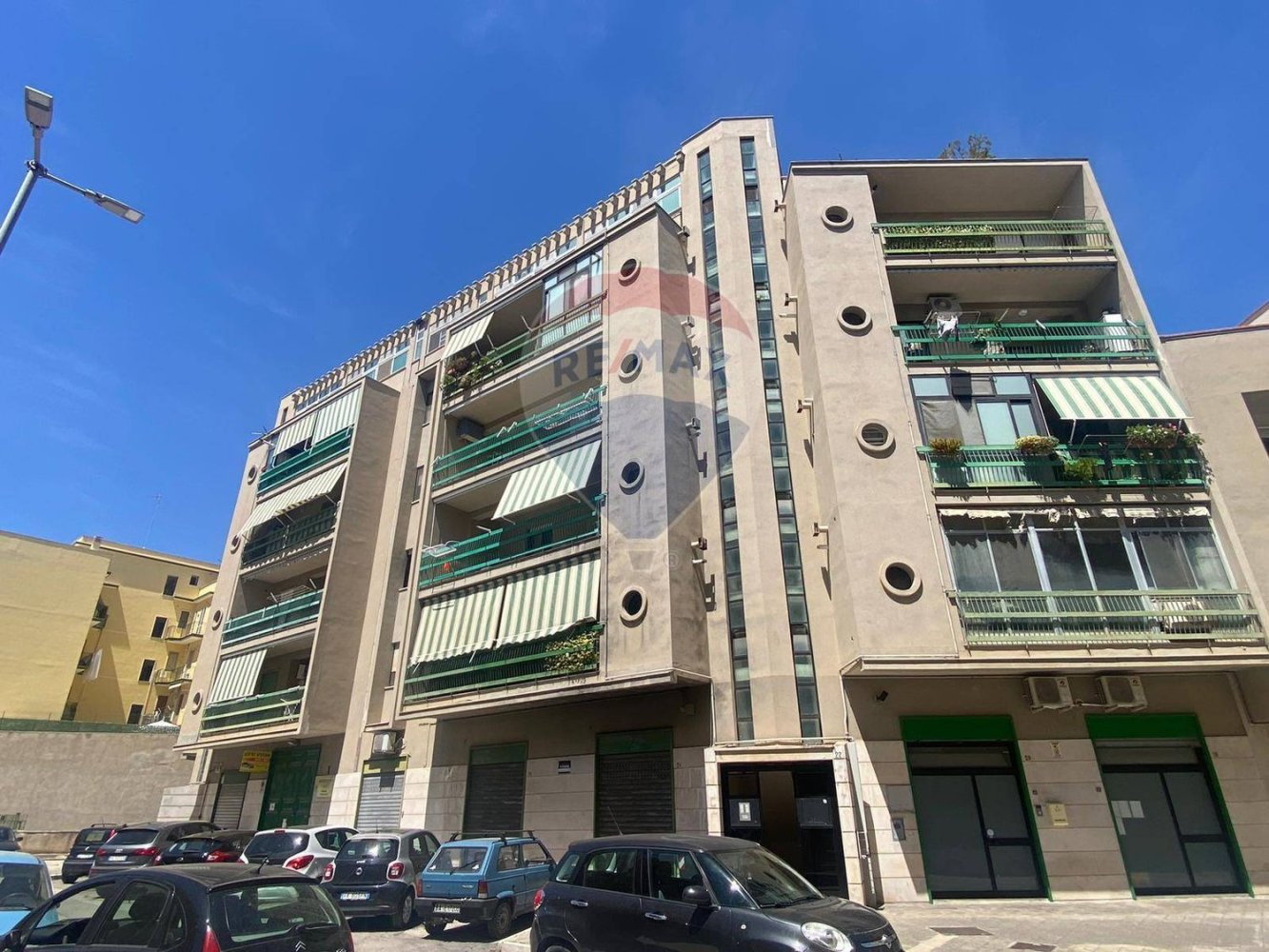 5 Schlafzimmer Penthouse in Trani, Italy, Nr. 318667