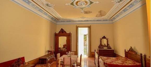 8 bedrooms House in Vila Nova de Gaia, Portugal No. 51013 17