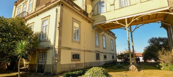 8 bedrooms House in Vila Nova de Gaia, Portugal No. 51013 4