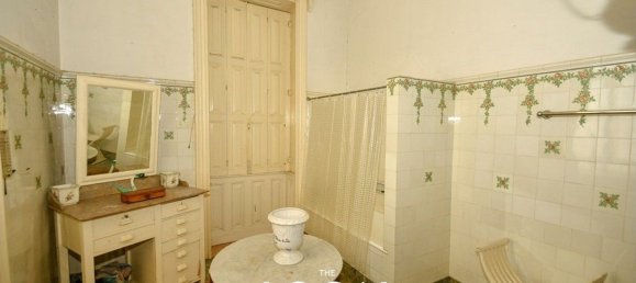 8 bedrooms House in Vila Nova de Gaia, Portugal No. 51013 21