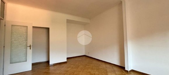 3 Schlafzimmer Wohnung in Castellammare di Stabia, Italy, Nr. 311576 11