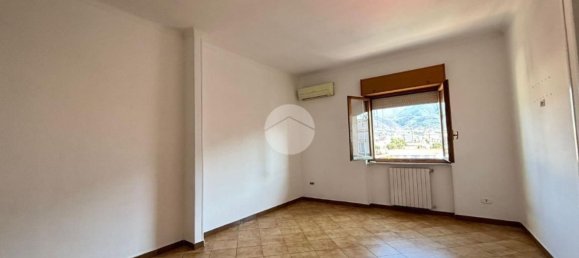 3 Schlafzimmer Wohnung in Castellammare di Stabia, Italy, Nr. 311576 12
